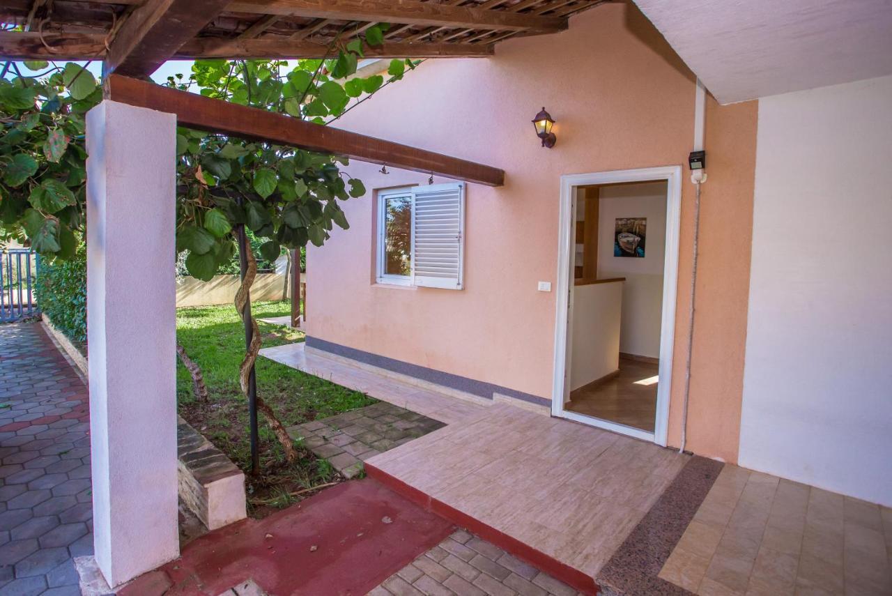 Ferienwohnung Ema-Dany Poreč Exterior foto