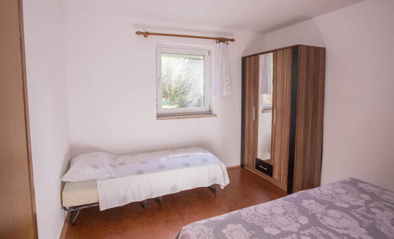 Ferienwohnung Ema-Dany Poreč Exterior foto