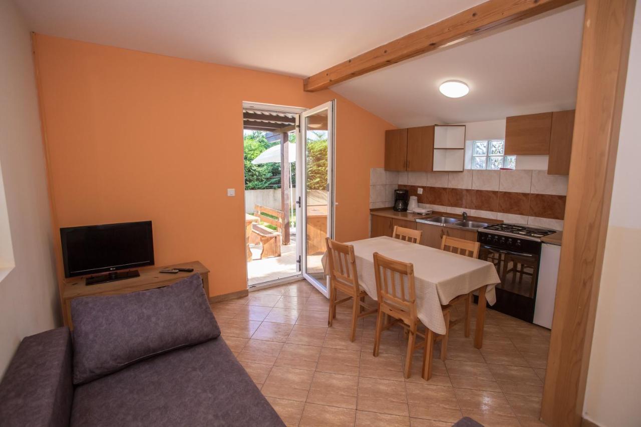 Ferienwohnung Ema-Dany Poreč Exterior foto